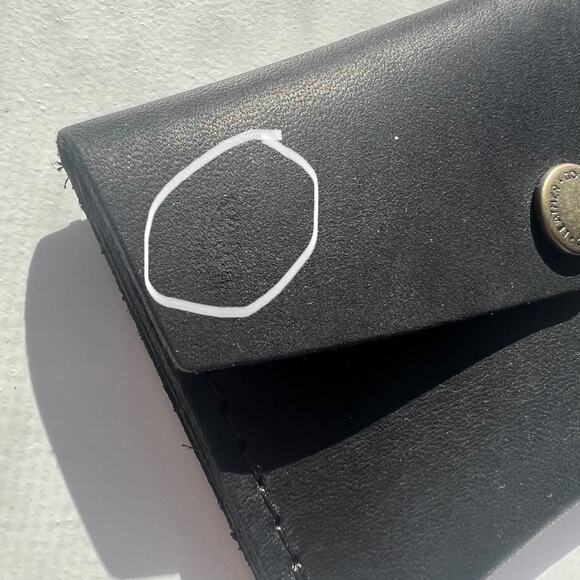 Portland Leather Goods Mini Black Envelope Wallet - Picture 6 of 6